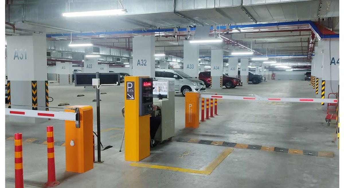 Cổng vào bãi giữ xe thông minh